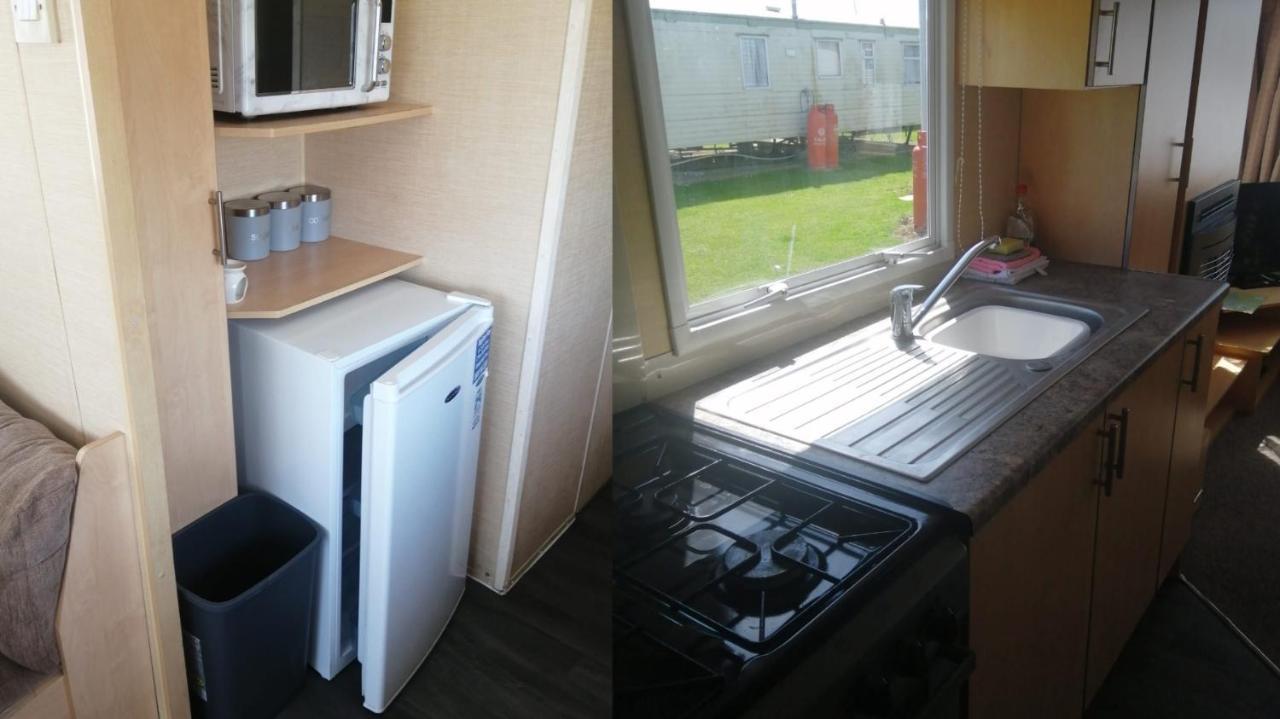Adorable 2 Bedroom Caravan In Clacton-On-Sea Exteriör bild